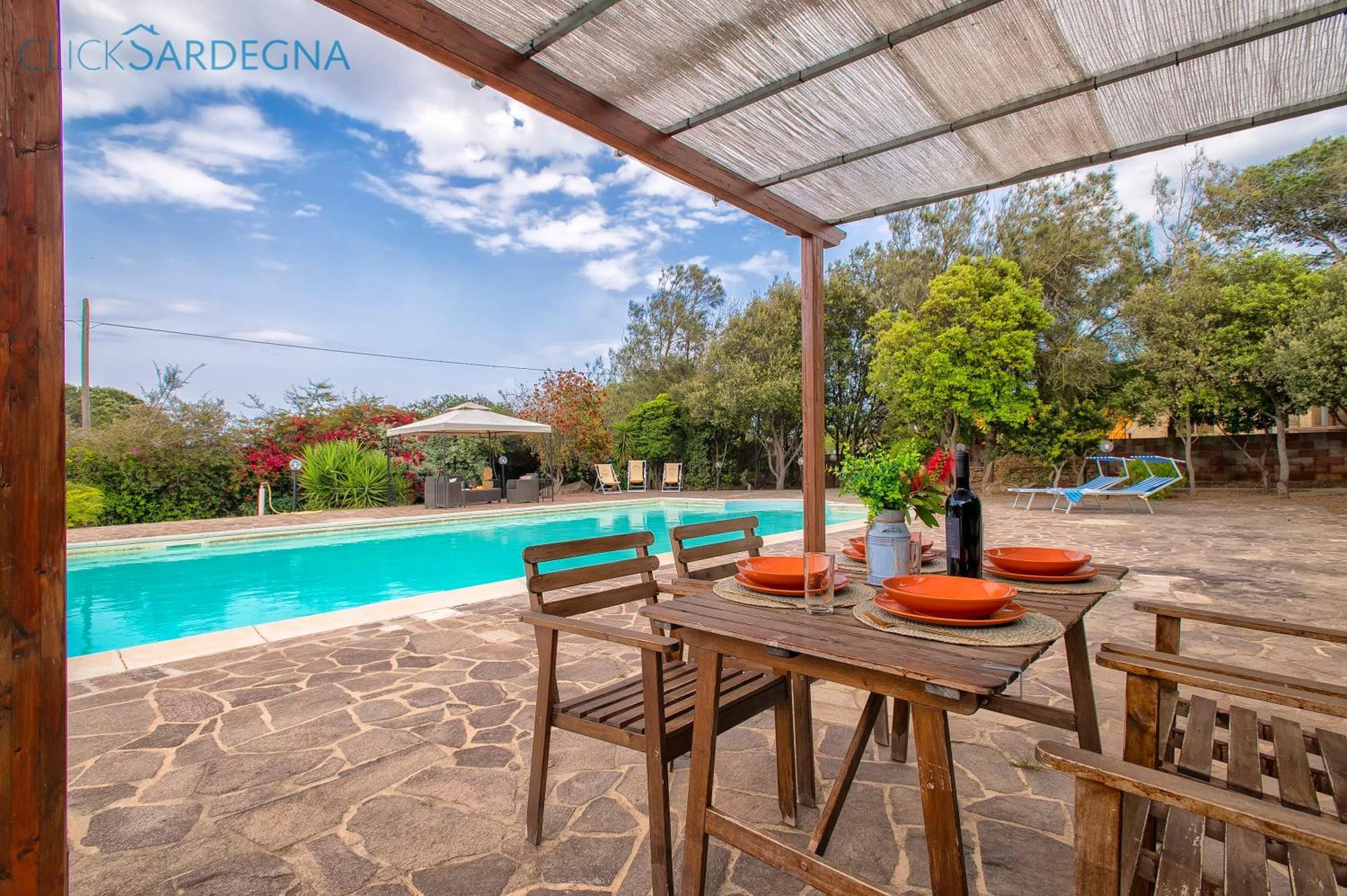 Villa Melograno With Exclusive Swimming Pool Surrounded By Greenery Campanedda Exteriör bild
